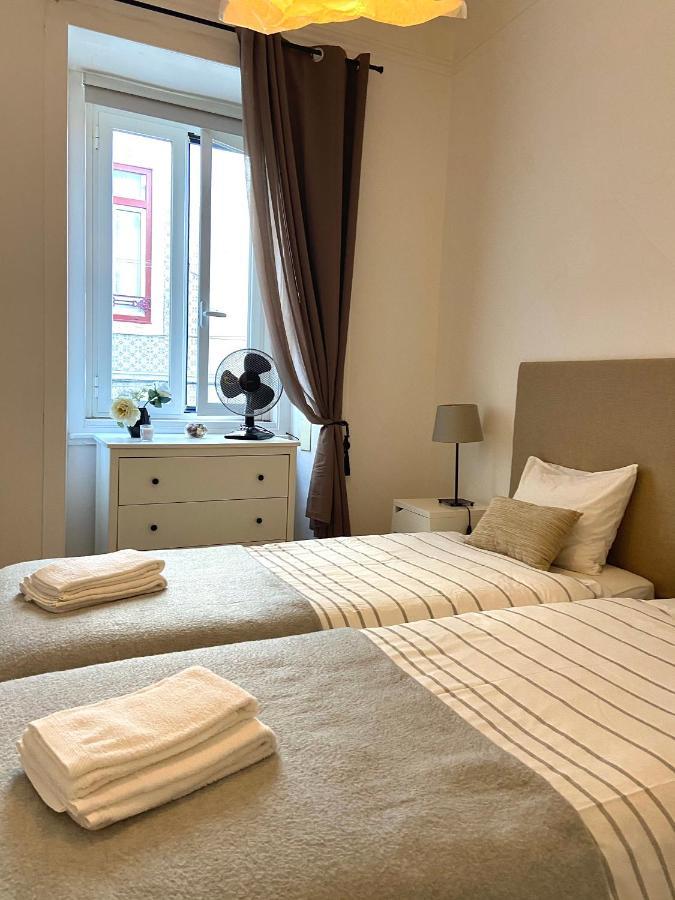 Enjoy Mouraria Apartments Lisbon Bagian luar foto